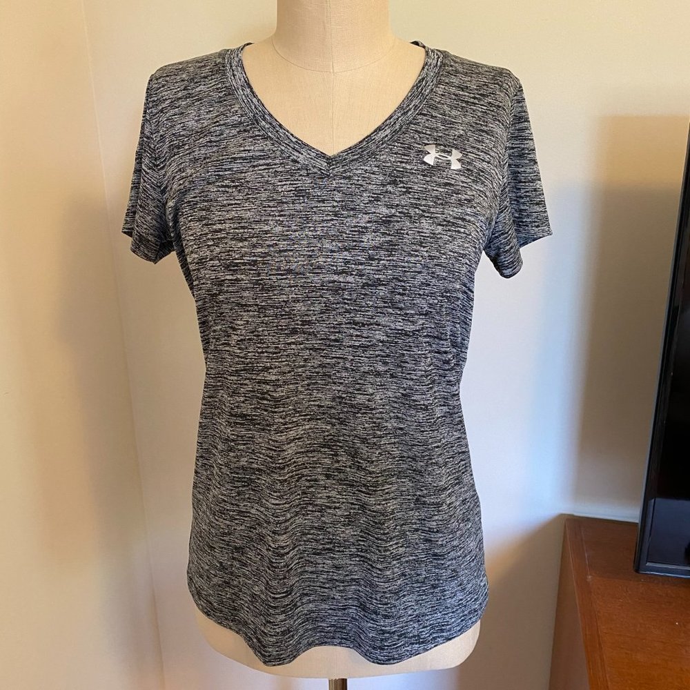 Under Armour Black and Gray V Neck Tee NO TAG